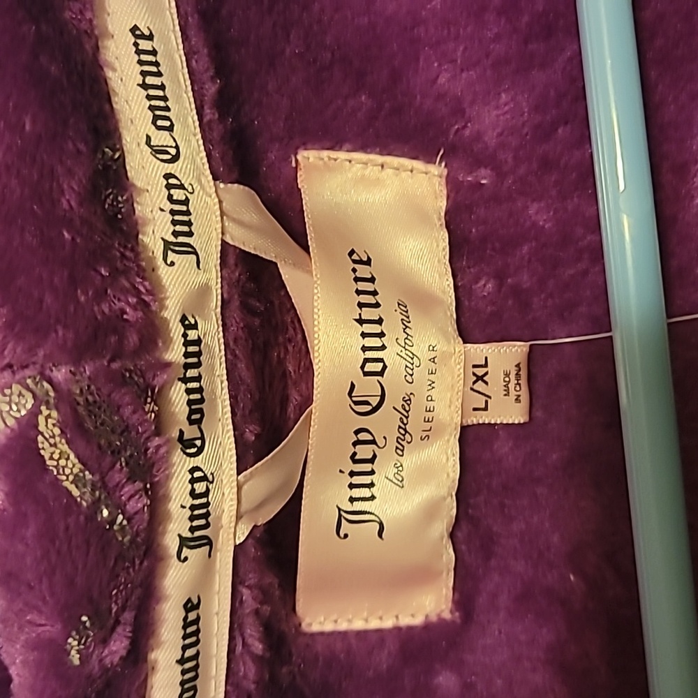 Juicy Couture Robe - Picture 5 of 5